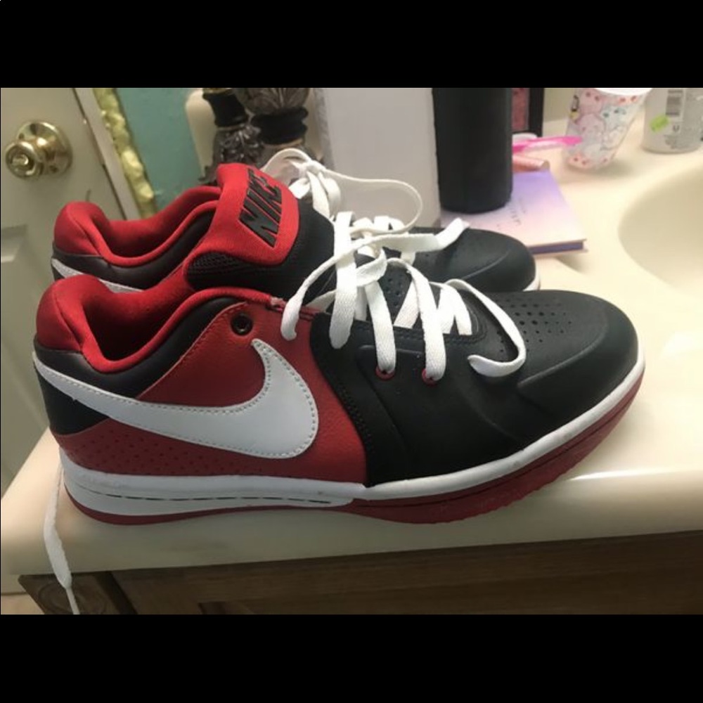Nike shoes